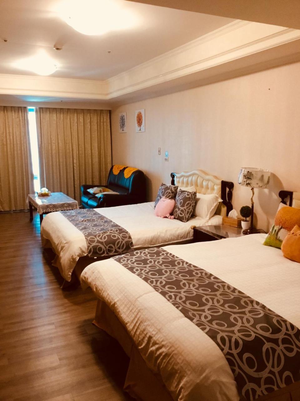 Niwill Homestay Тайчжун Экстерьер фото