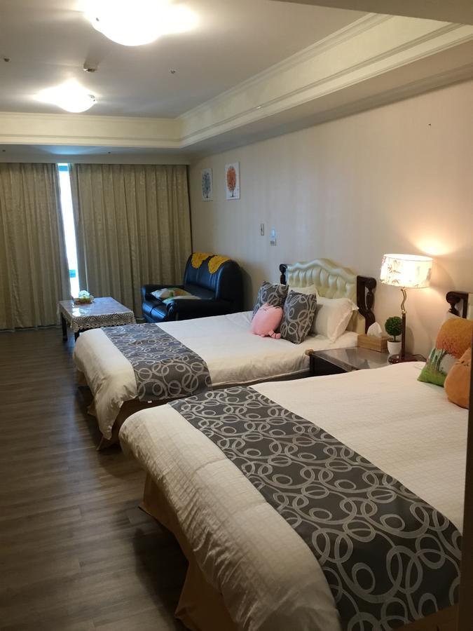 Niwill Homestay Тайчжун Экстерьер фото